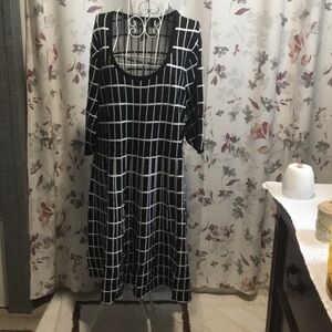 Lane Bryant Black and White Checkered Long Sleeve Dress
